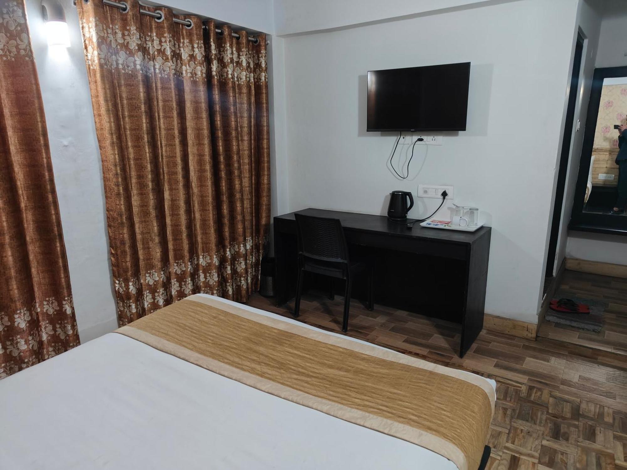 Cherrywood Suites & Spa By Easygorooms Darjeeling  Exterior photo